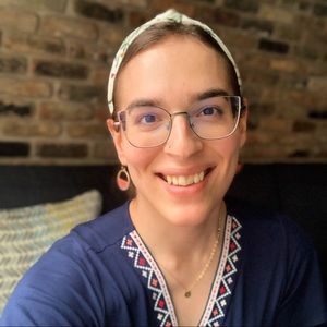 Meet your Posher, Julia